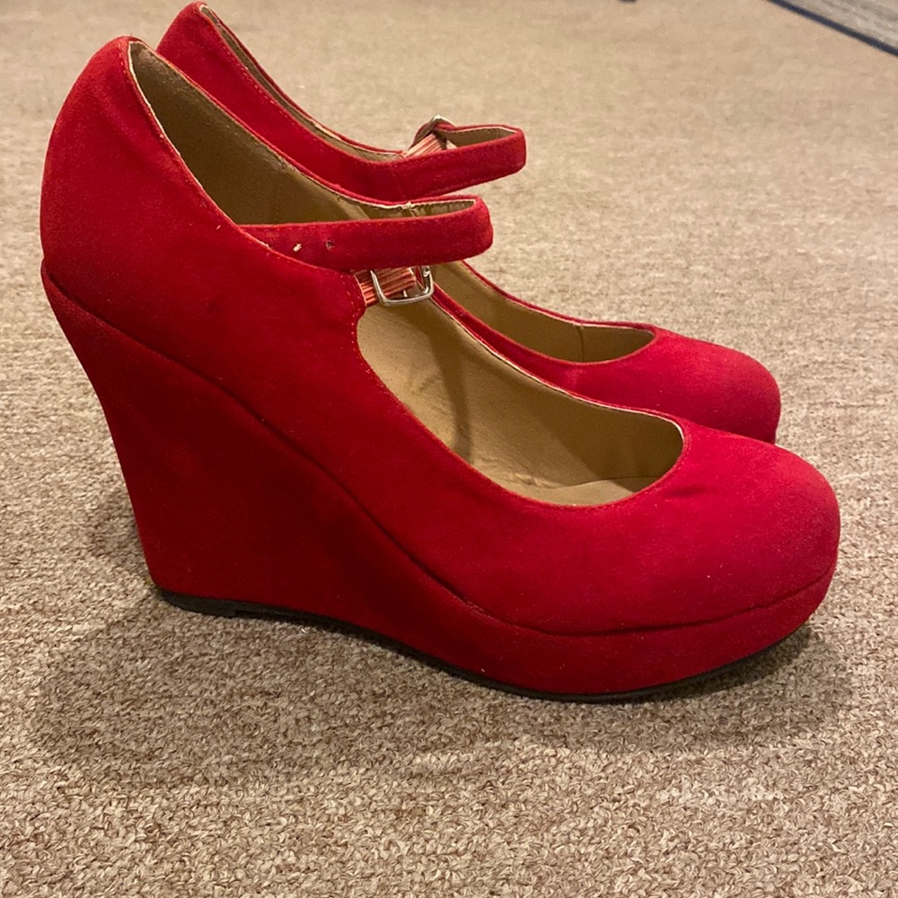 Bonnibel Red Pump Wedge Shoes 👠